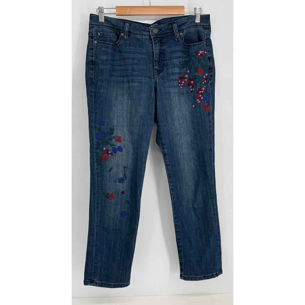 Bandolino Karyn Crop Jeans Womens Sz 10P Blue Embroidered Floral Denim Pant